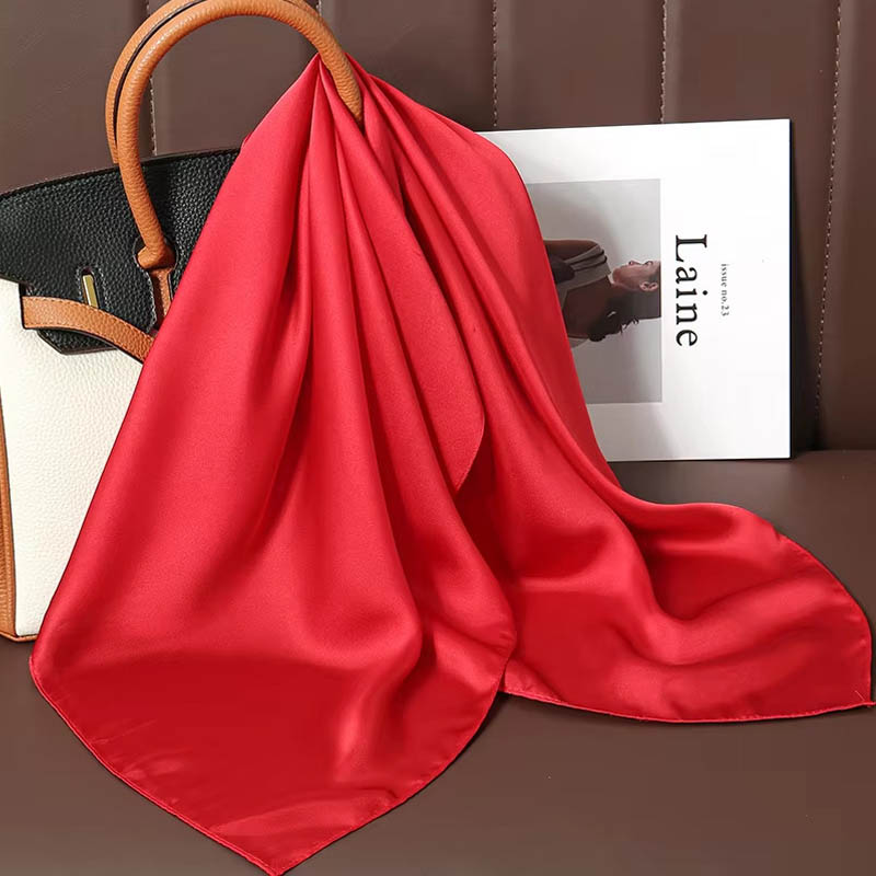 ผ้าพันคอไหมสีพื้นหรูหรา ผ้าซาต - Scarf Silk Square บทวิจารณ์และราคา